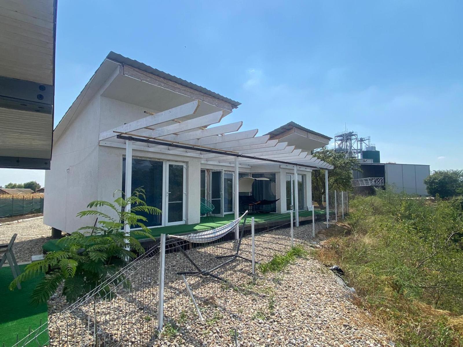 Cabana De La Dunare Villa Basarabi Bagian luar foto
